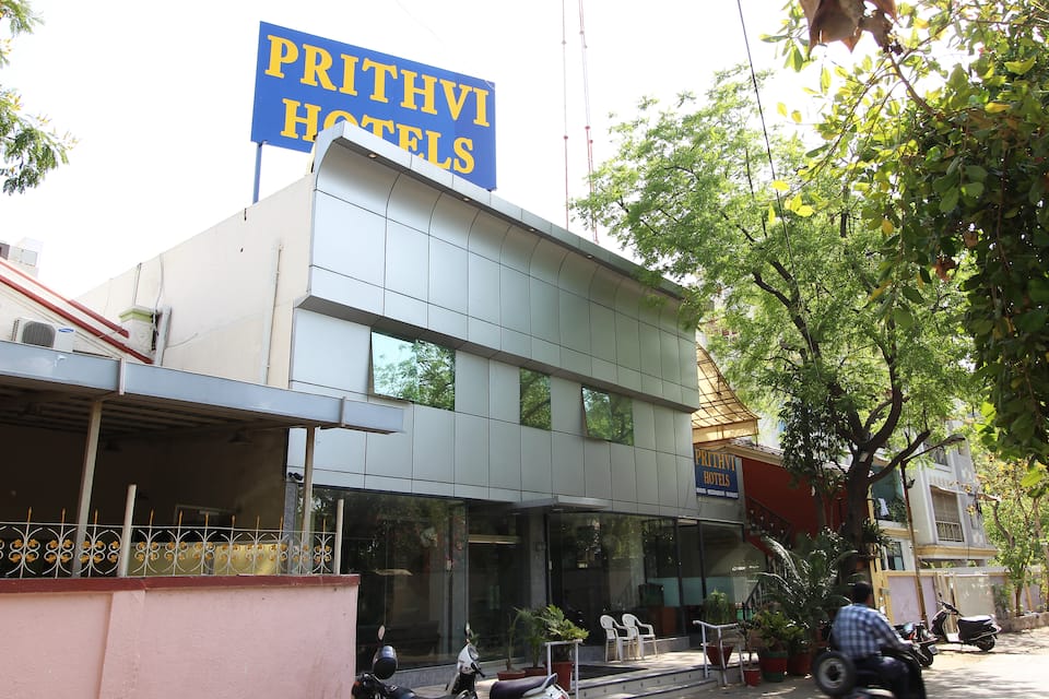 Prithvi Hotel, Ahmedabad